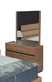 ΧΕΡΙ ΞΥΛΟ Συρταριέρα σειρά ΣΙΣΣΥ με 3 συρτάρια Κωδ.: 09-07​ - 1m